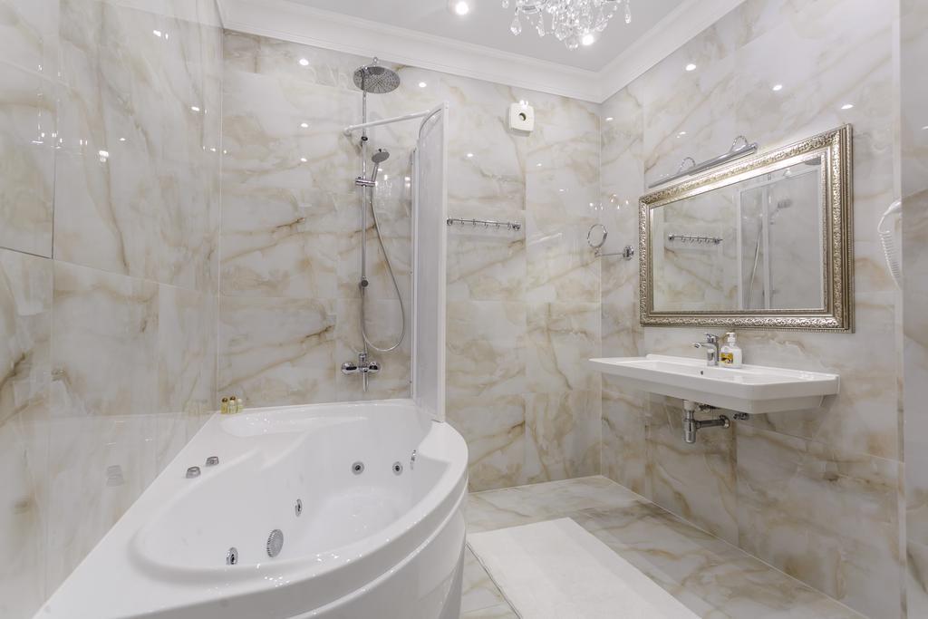 Royal Rent Minsk Apartment Exterior photo